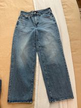 Madewell Jeans Photo 0