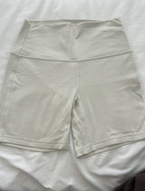 Lululemon Biker shorts  Photo 0