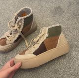 Platform Sneaker Photo 0