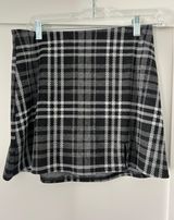 NWT Small Long AE Plaid Knit Skort  Photo 0