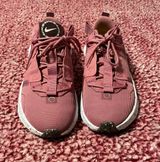 Running Shoes Photo 0