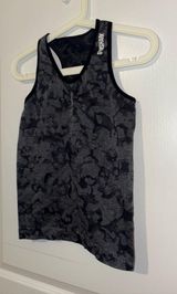 Workout Tank Photo 0