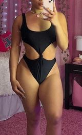 One Piece black high cut monokini  bikini Photo 0