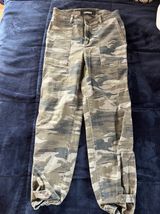 EXPRESS Camo Pants Photo 0
