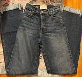 Farrah Jeans Photo 0