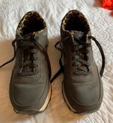 New Balance Shoes Photo 0