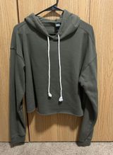 Target cropped sweatshirt  Photo 0