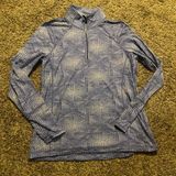 Kirkland Signature 🌺  patterned quarter zip athletic top Photo 0
