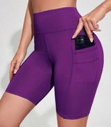 Sport Studio Wideband Waist Biker Shorts With Phone Pocket Photo 0