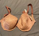 Victoria's Secret Bra Photo 0