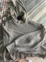 Grey Sweatshirt Photo 0