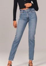 Abercrombie & Fitch The Mom High Rise Jeans Size 27 / 4 Raw Hem Stretchy Casual Photo 0