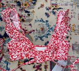 H&M Swimsuit Top Photo 0