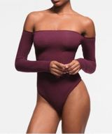 NWT SKIMS COTTON JERSEY OFF THE SHOULDER DEEP BERRY BODYSUIT SZ XS Photo 0