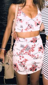 Boohoo Floral Set  Photo 0