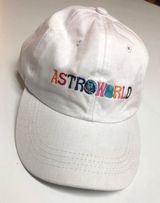 Astroworld Hat White Photo 0
