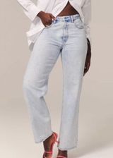 Abercrombie & Fitch Light Wash The Loose High Rise Jeans Photo 0