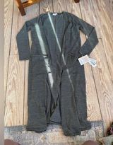 Lularoe Sarah Cardigan NWT size small Photo 0