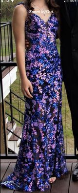 Ellie Wilde prom dress size 0 Photo 0