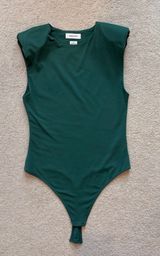 Aritzia Babaton Shoulder Pad Bodysuit Contour Photo 0