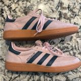 Women’s Adidas Shoes Pink Photo 0