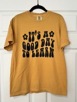 Teacher T-Shirt Photo 0