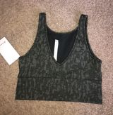 Lululemon power pivot tank Photo 0