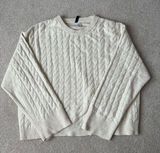 cream cableknit sweater Photo 0