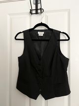 Van Heusen Tailored Stripped Vest Black Photo 0