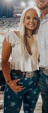 Boutique White Top Photo 0