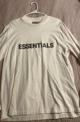 Essentials Crew  Photo 0