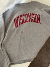 Champion Wisconsin Crewneck Photo 0