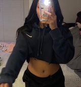 Nike Cropped Jacket Photo 0