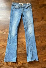 Hollister Jeans Photo 0