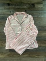 Victoria's Secret Pajama Set Photo 0