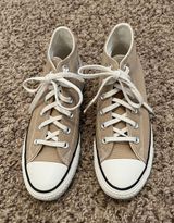 Chuck Taylor All Star High Top Sneakers Tan Size 8 Women’s Photo 0