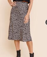 Francesca’s mi ami Floral Midi skirt size s Photo 0