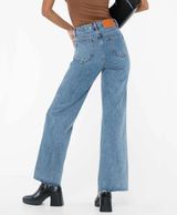 Arlington Straight Leg Denim Jeans Mid Wash Lower Impact Photo 0
