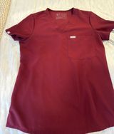 Catarina One Pocket Scrub Top Photo 0