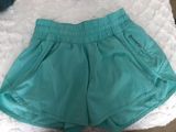 Lululemon Tracker Shorts 4’’ Photo 0
