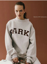 PARKE Mockneck Sweatshirt Photo 0