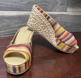 CL by Laundry Date Night Slip On Peep Toe Platform Wedge Size 7 Photo 0