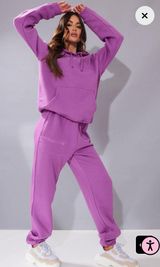 Pretty Little Thing Sweat Set Photo 0