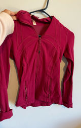 Lululemon size 4 scuba jacket Photo 0