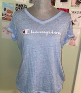 Champion T-shirt Photo 0