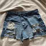 American Eagle Strigid Denim Mom Short Photo 0