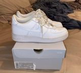 Nike Air Force 1 Photo 0