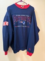 Vintage New England Patriots Sweatshirt Photo 0