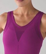 Lululemon enlighten Tank Photo 0