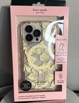 Kate Spade Floral iPhone 13 Pro Case - MagSafe Photo 0